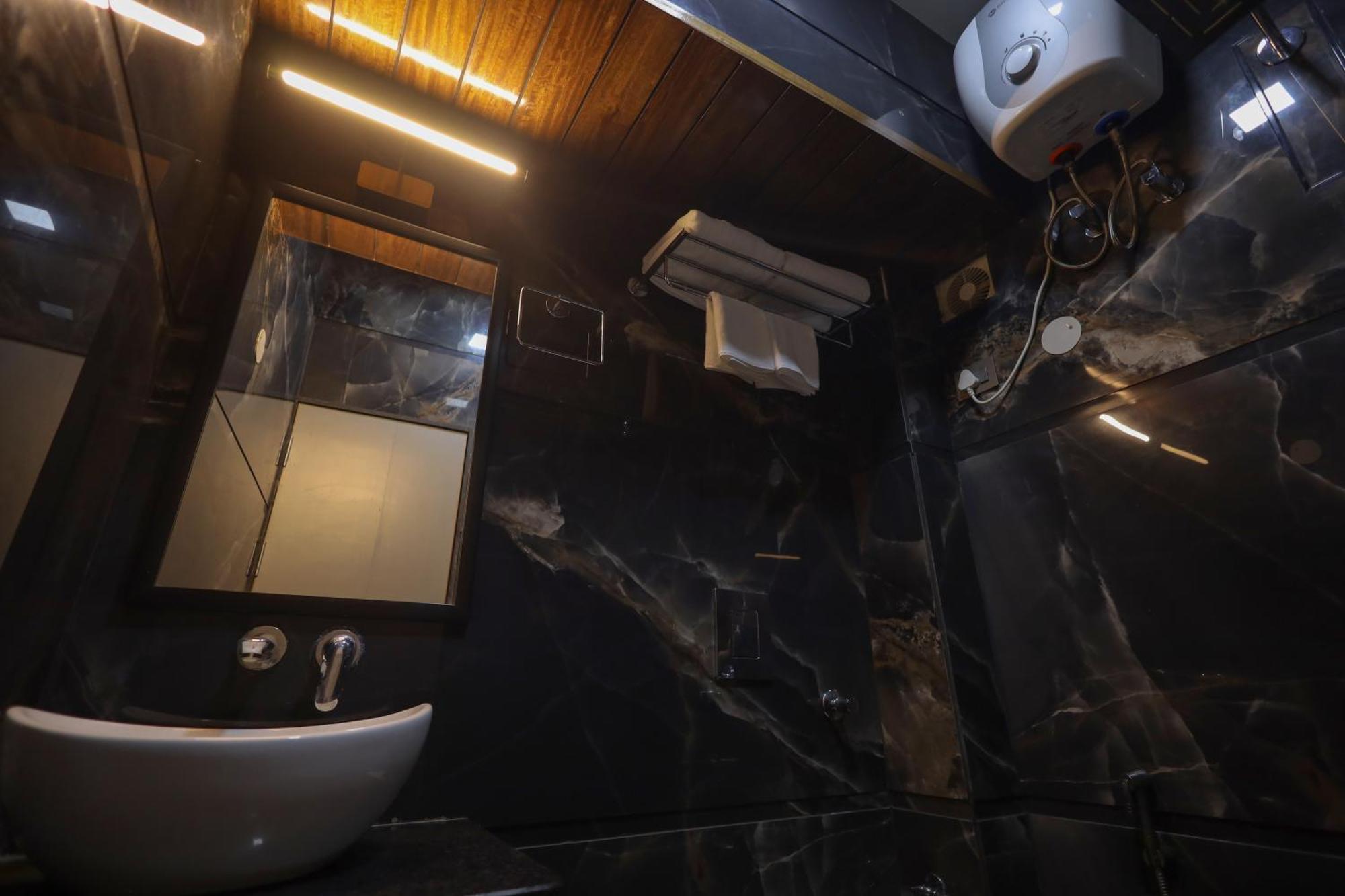 Narayana Homes ماثورا المظهر الخارجي الصورة